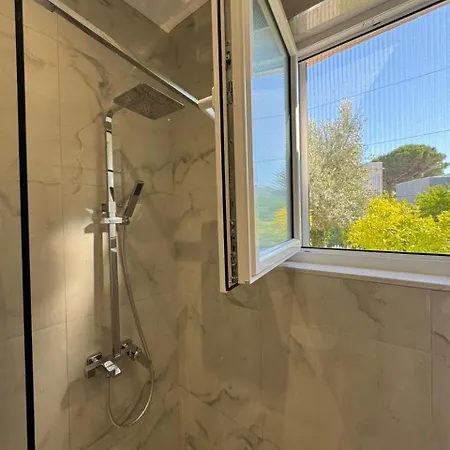 Solar Private Garden Lura 2 Gjiri I Lalezit